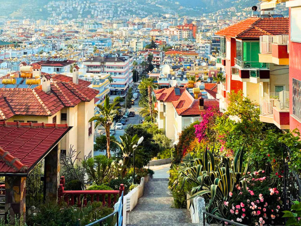 Alanya'da Gayrimenkul Satışı ve Ücretsiz Ekspertiz Hizmeti