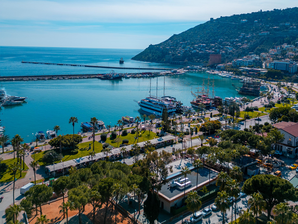 Alanya'da Evinizi Satmak mı İstiyorsunuz? Doğru Adres: Nazar Emlak!