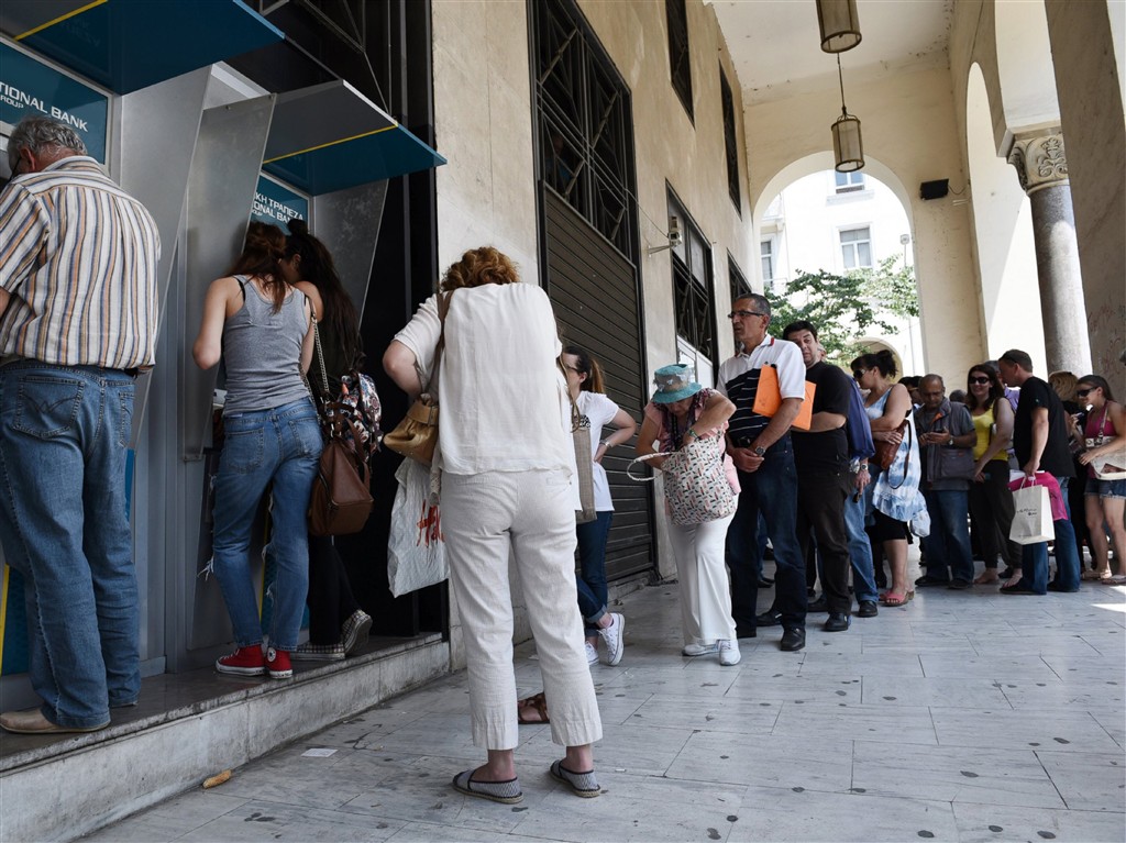 Opening a Bank Account in Turkey: A 2025 Updated Guide for Foreigners and Investors